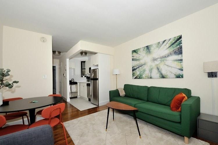 The Sutton Vibe 8710 Apartment New York