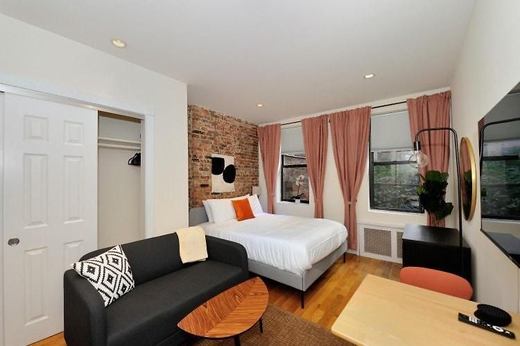 The Lisa Ii Vibe 8729 Apartment