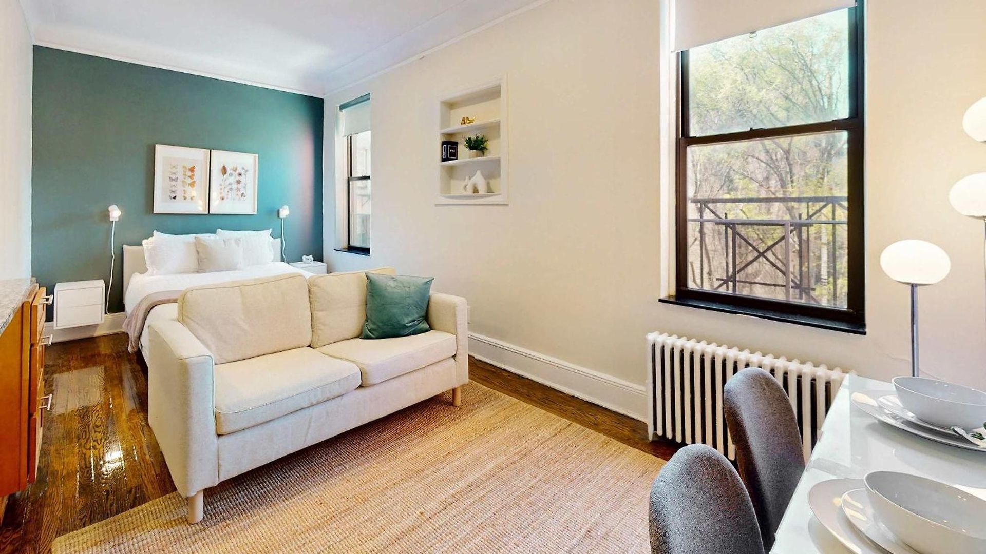 The Alphabet Haus Vibe 8768 Apartment