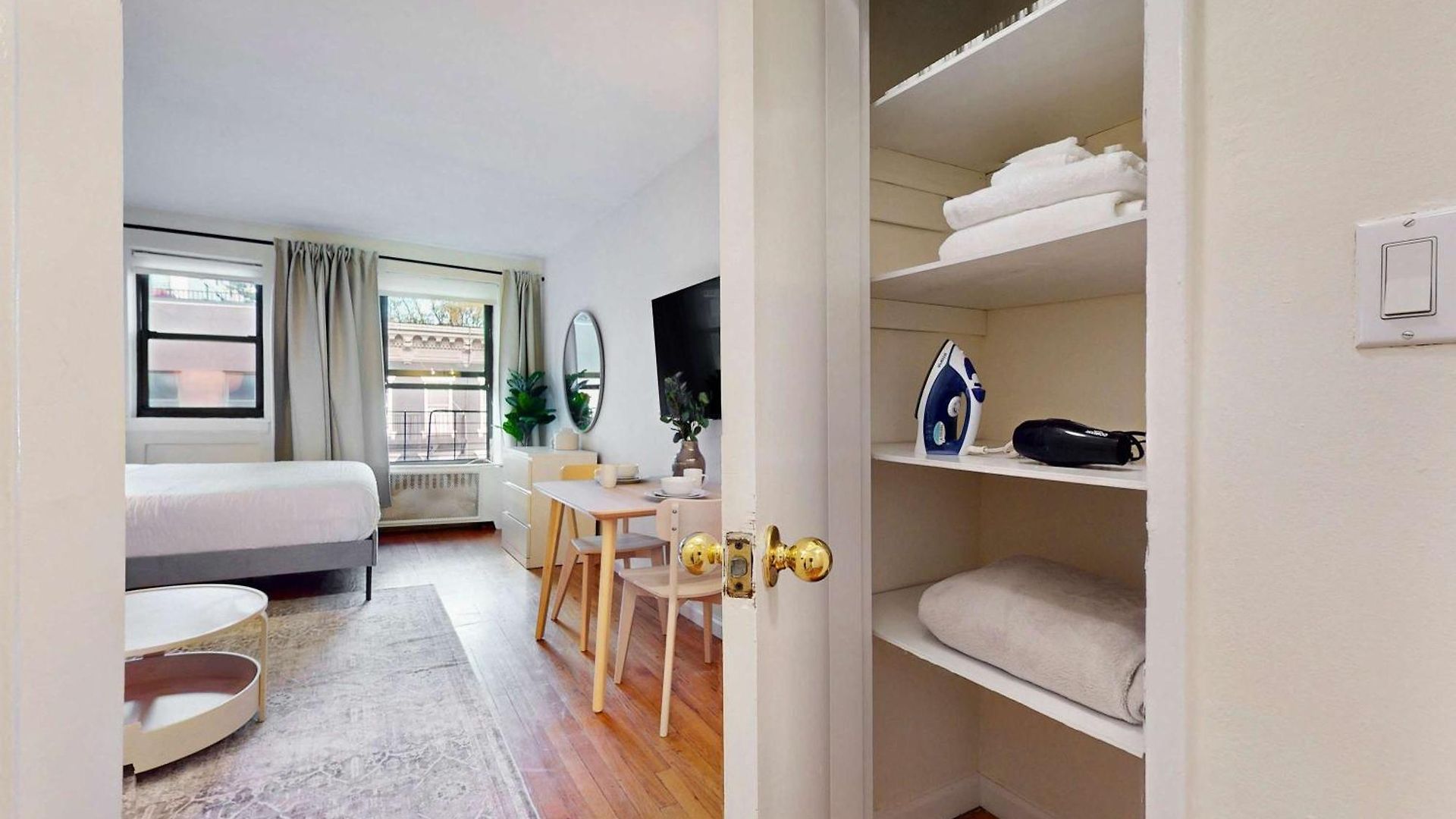 The Seventy Vibe 8800 Apartment *