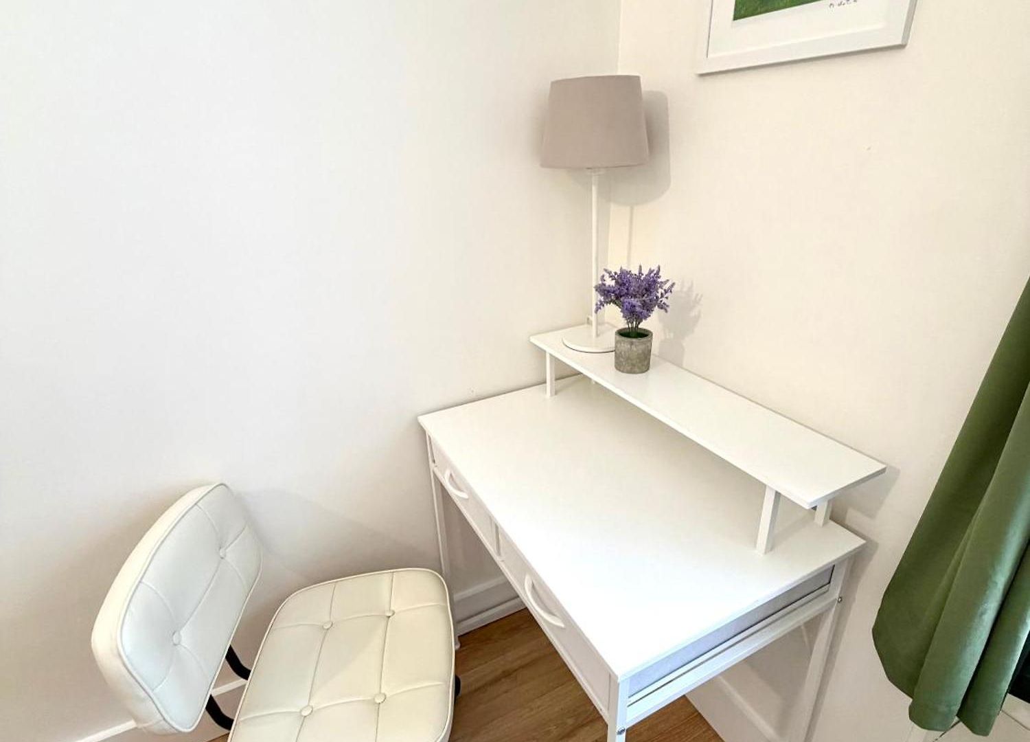 Apartment Time Square Port Authority Hudson Yard Midtown West Super Convenient 1st Floor 1-bedroom New York
