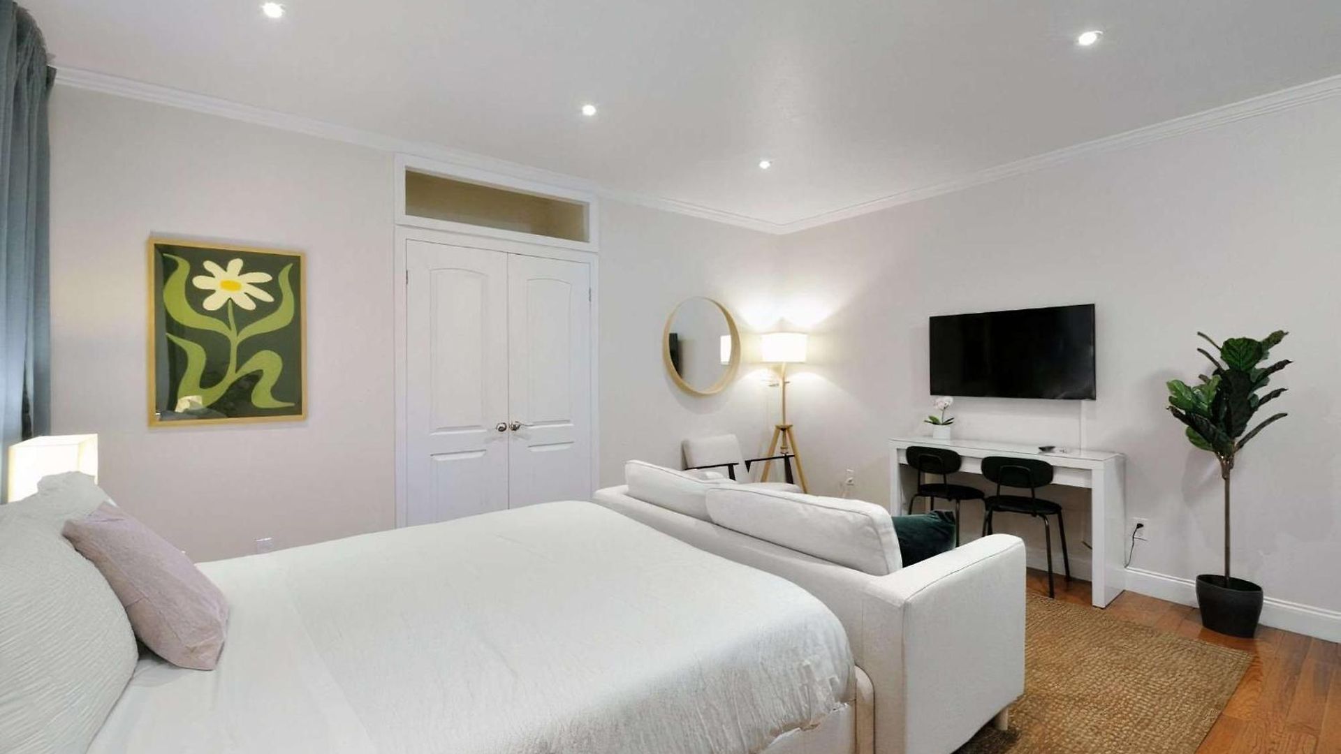 The Lexy Ii Vibe 8611 Apartment