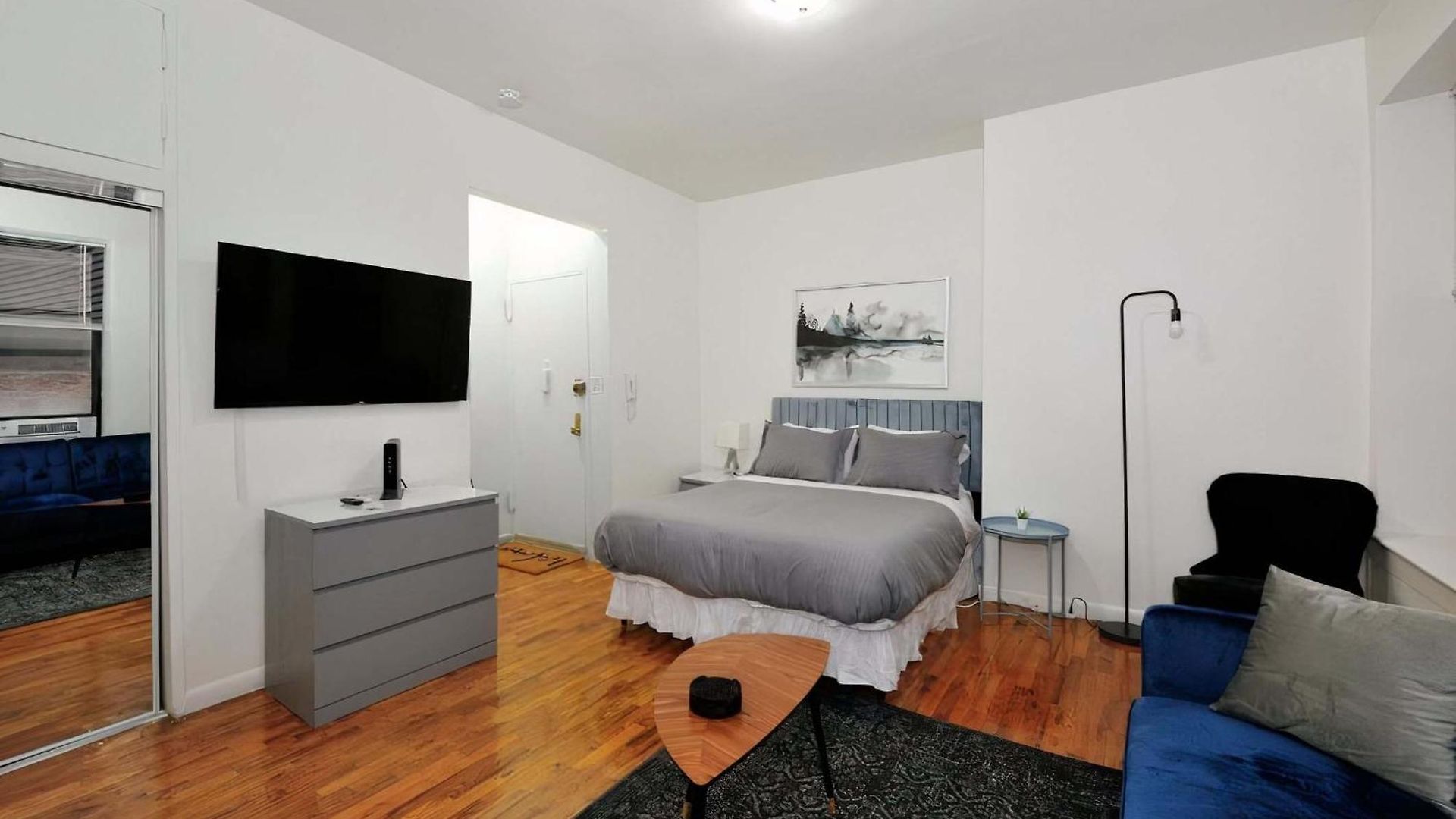 Apartment The Columbus Iii Vibe 8639