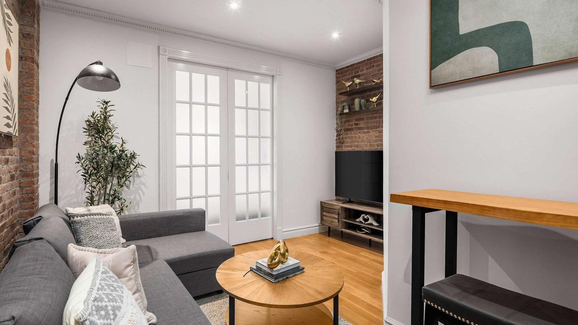 Apartment Stylish 2-bedroom In East Village New York