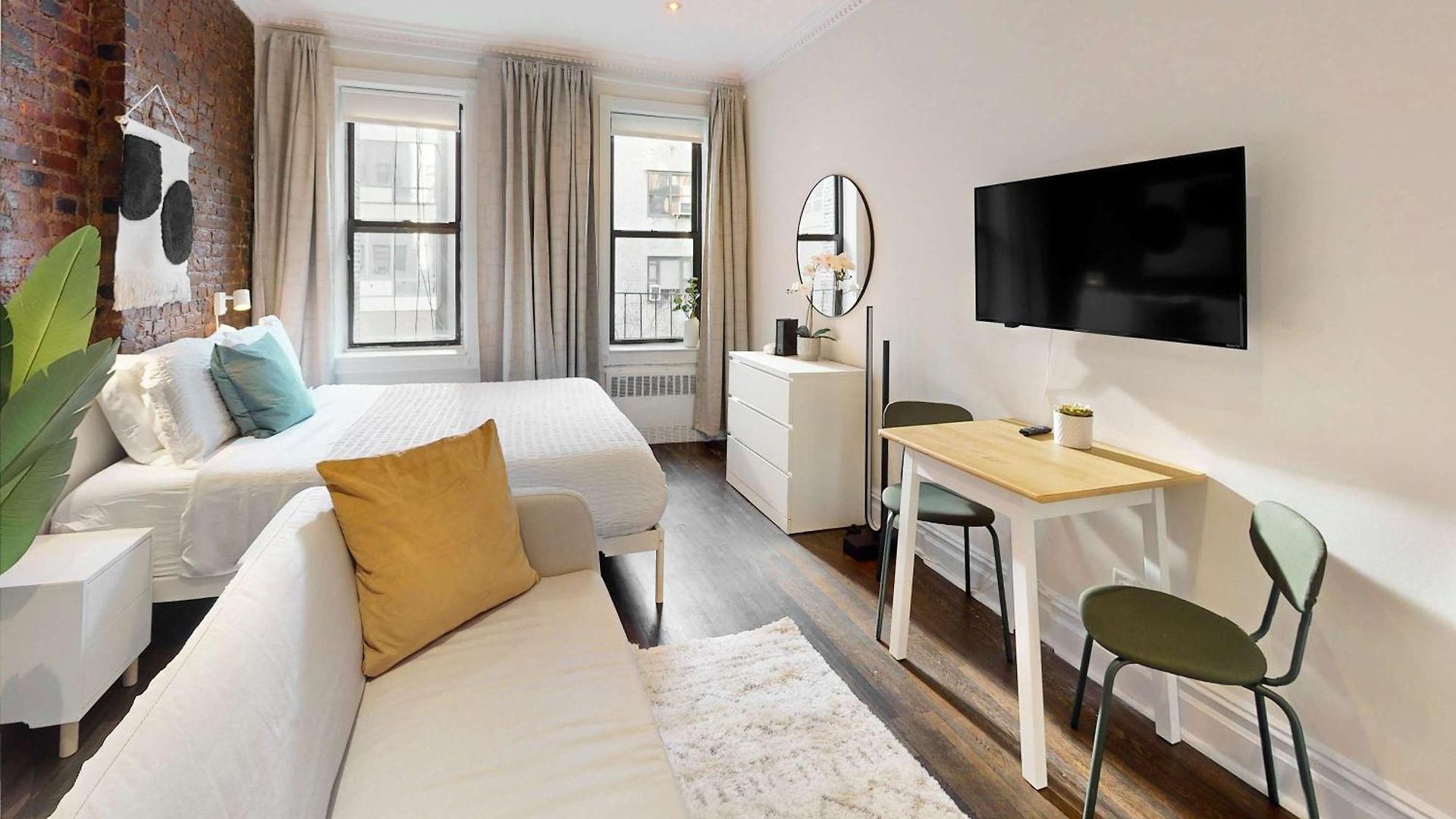 The Lisa V Vibe 8767 * New York