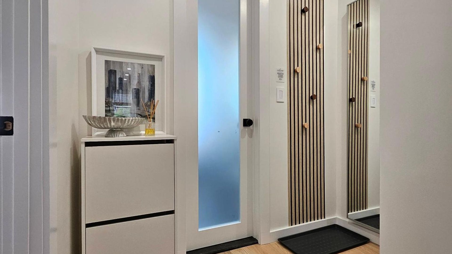 Spacious 2-bedroom Near Subway - Easy Manhattan Access Apartment
