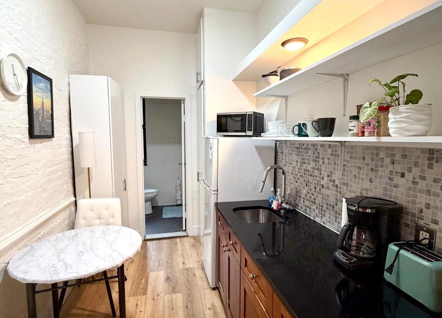 Time Square Port Authority Hudson Yard Midtown West Super Convenient 1st Floor 1-bedroom