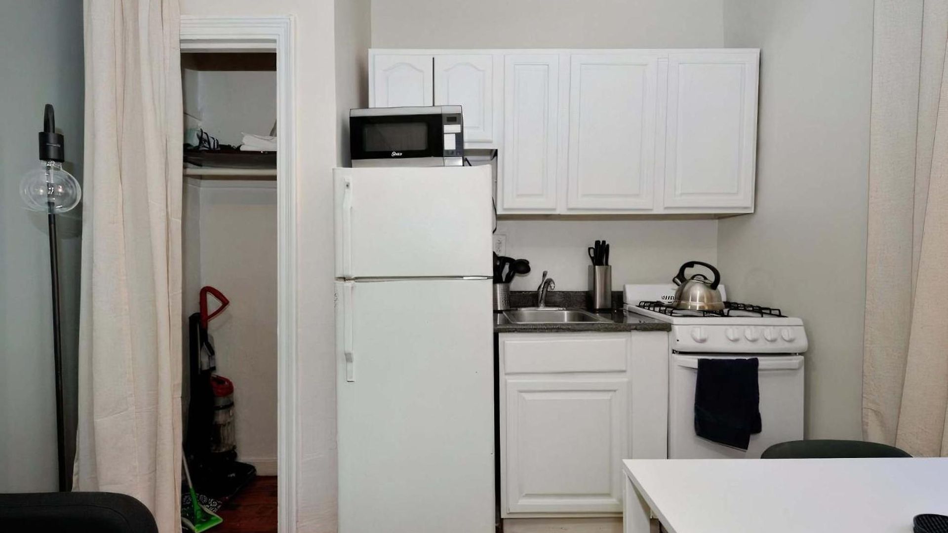 Apartment The Clinton Ii Vibe 8572