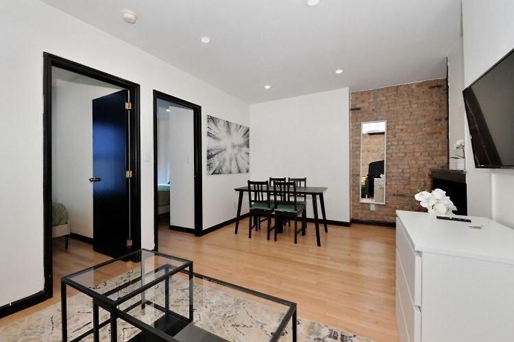 The Ideal Vi Vibe 8571 Apartment New York