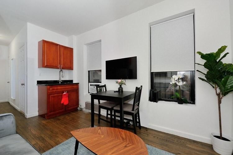 Apartment The Dale Ii Vibe 8660 New York