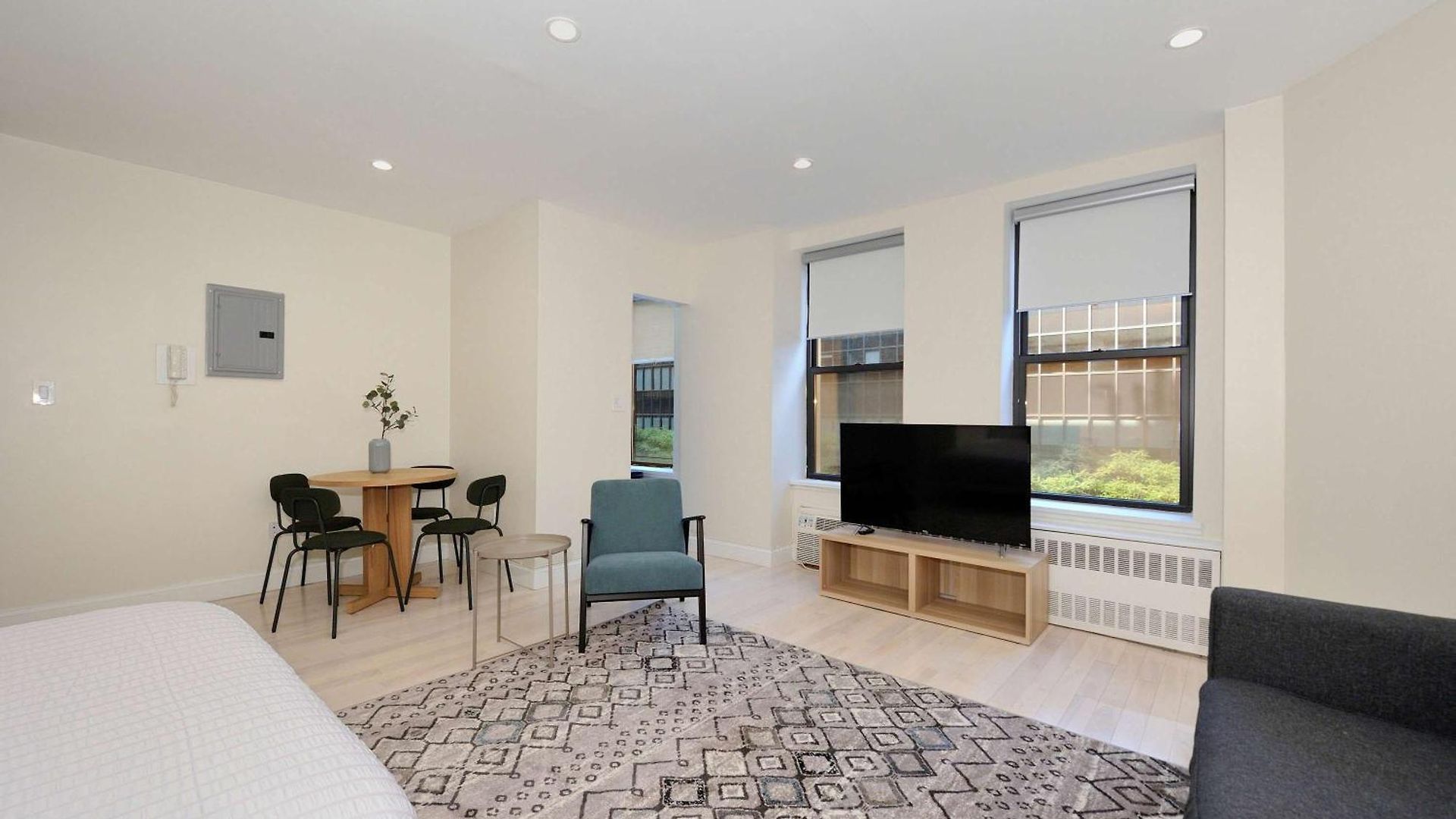 The Grand Vi Vibe 8609 Apartment New York