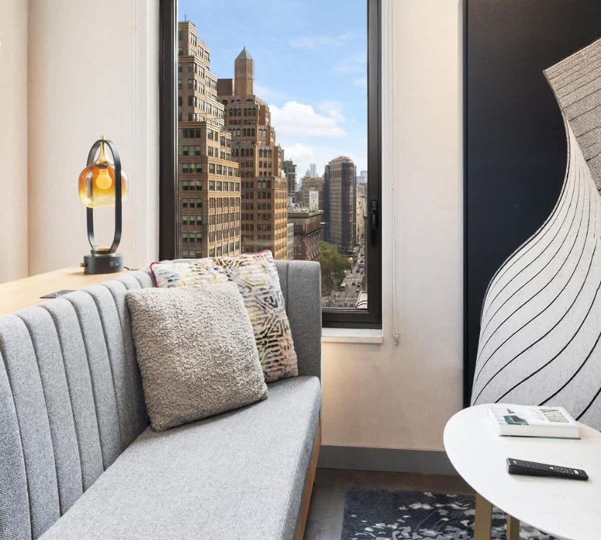 Apartment The Vibe On 5th Xii Vibe 8761 New York