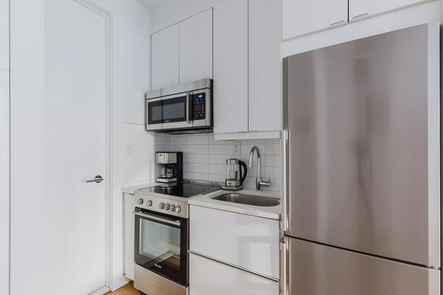 Blueground Soho Washer Nr Washington Sq Park Nyc-1589