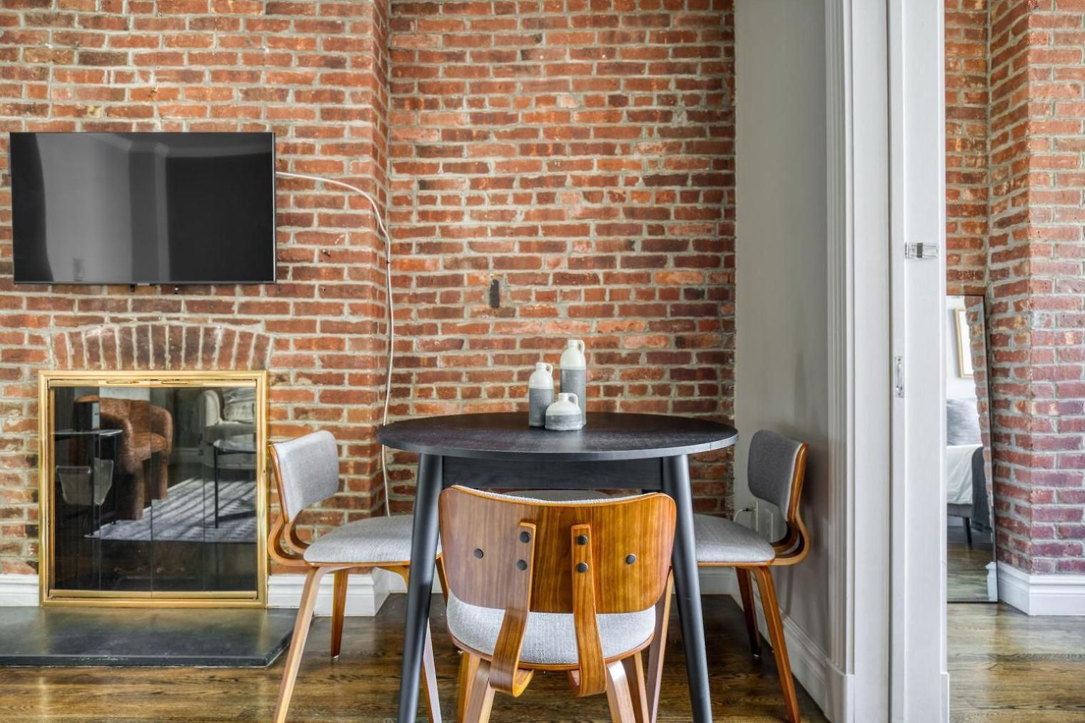 Apartment East Village 2br W Wd Nr Restaurants Nyc-954 *