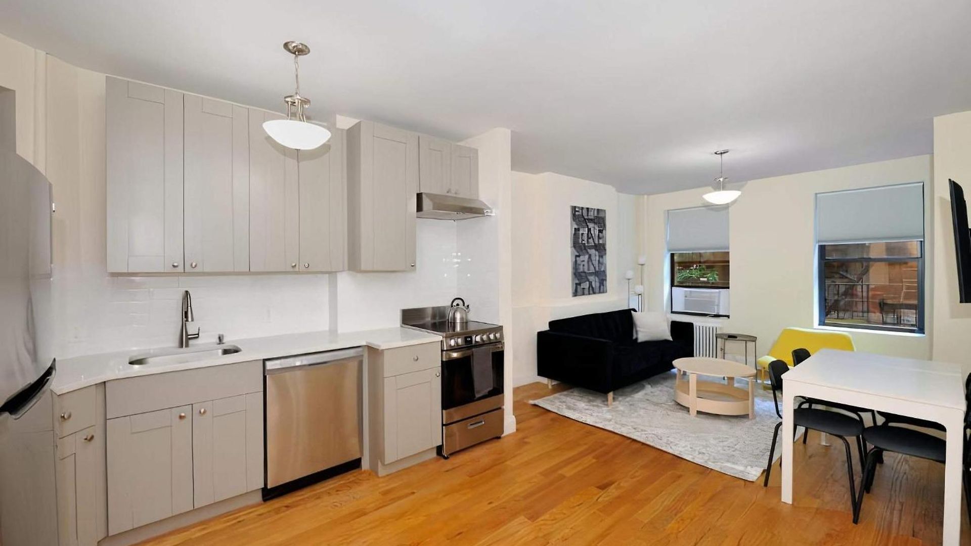 Apartment The Emerson Vibe 8742
