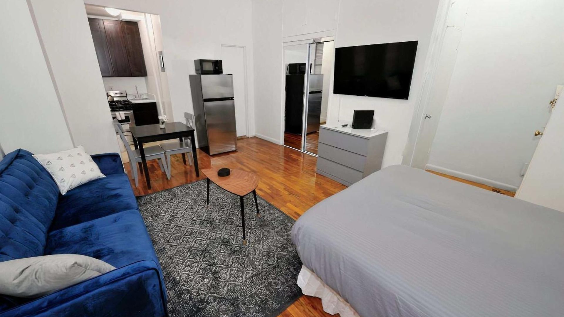 Apartment The Columbus Iii Vibe 8639 *
