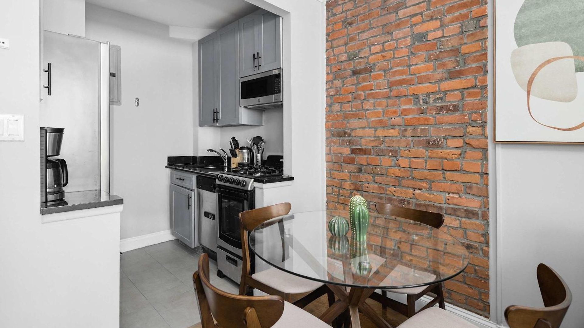 Apartment Stylish 3-bedroom Lower East Side New York