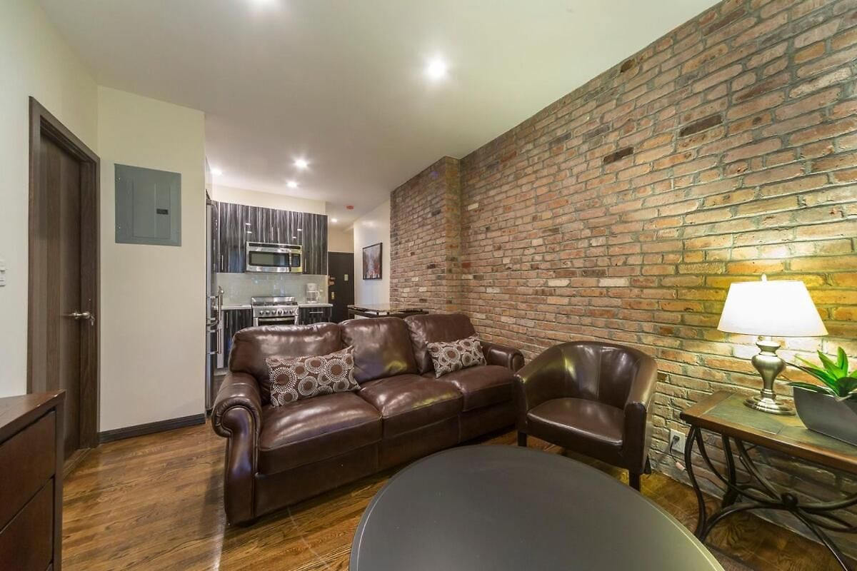 The Ideal V Vibe 8564 Apartment *