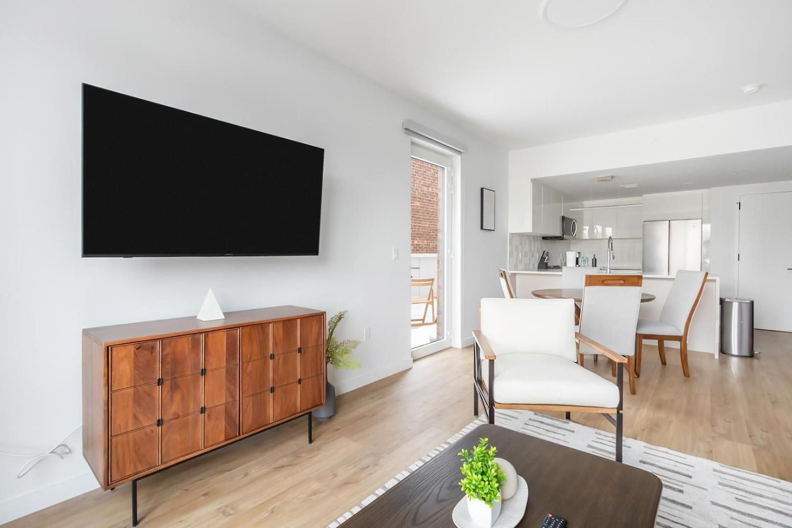 Landing Modern 2Bd Rooftop Lounge Gym Apartment