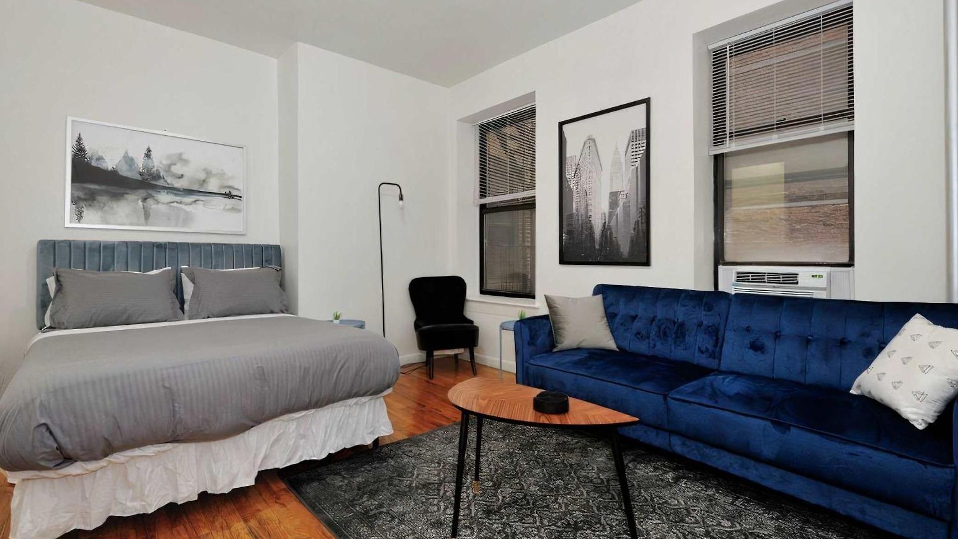 The Columbus Iii Vibe 8639 Apartment