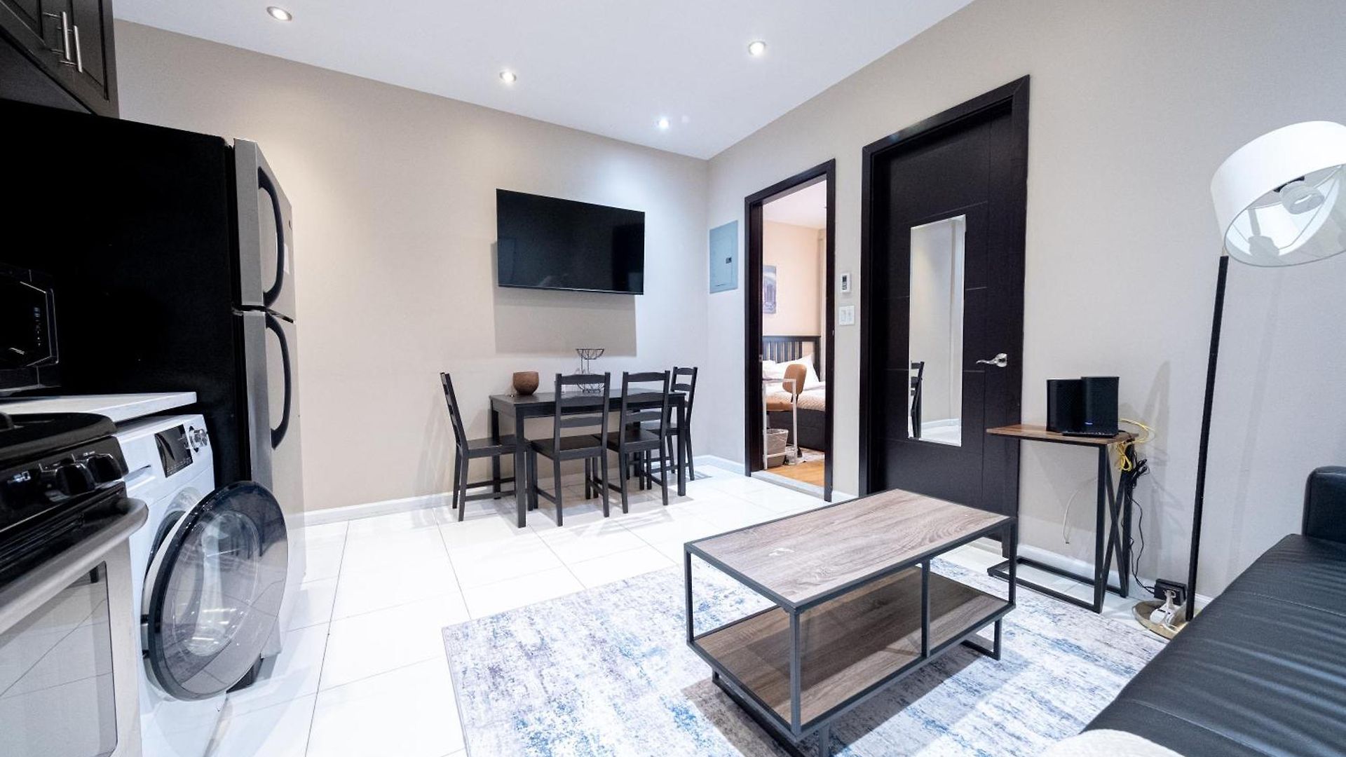 Comfy 2 Bedroom On Park West * New York