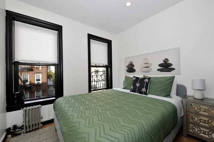 The Ideal Vi Vibe 8571 Apartment *