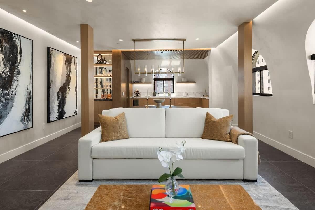 Midtown Penthouse With Empire State Views In Nyc *