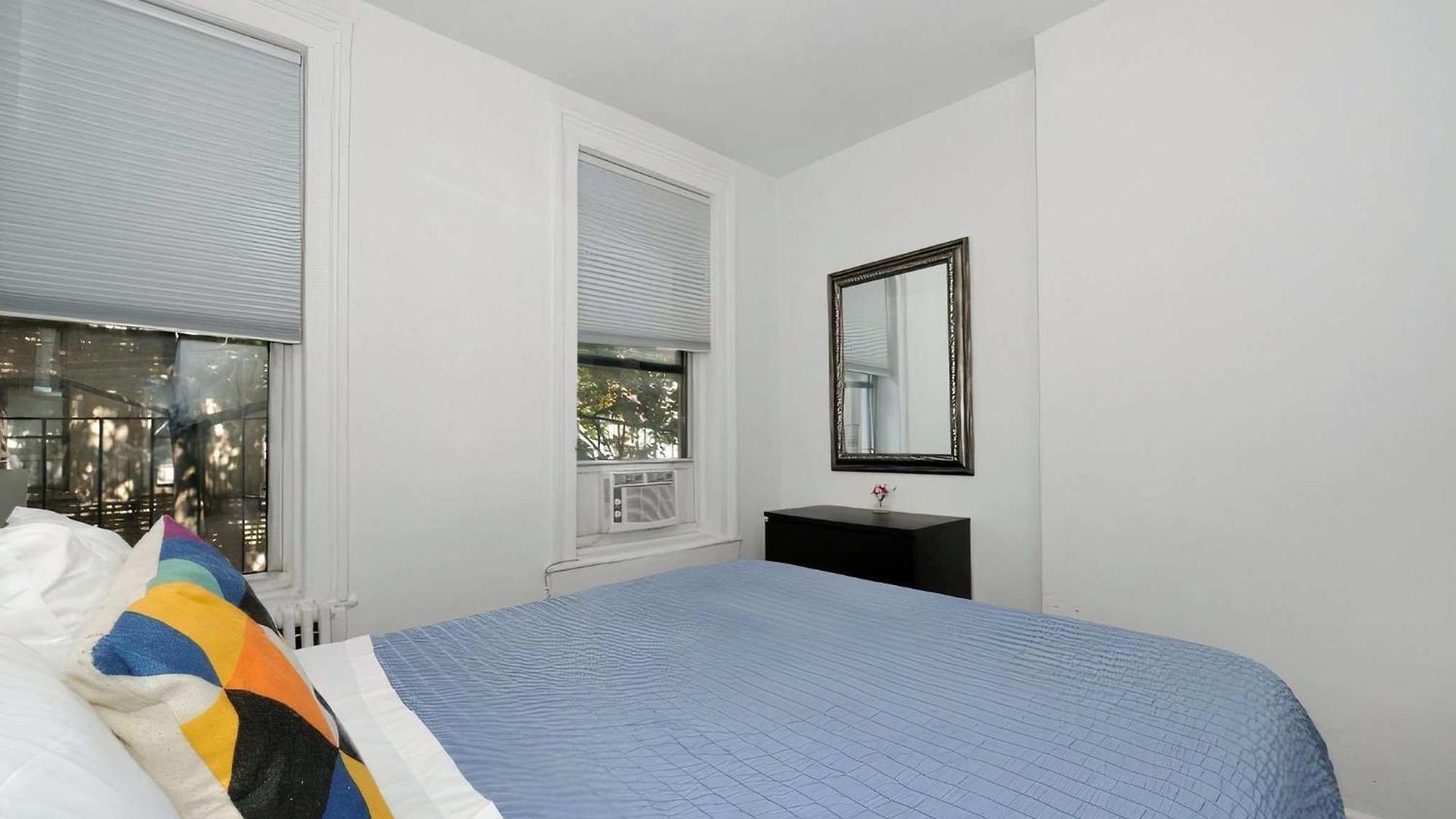 The Arthur V Vibe 8678 Apartment *
