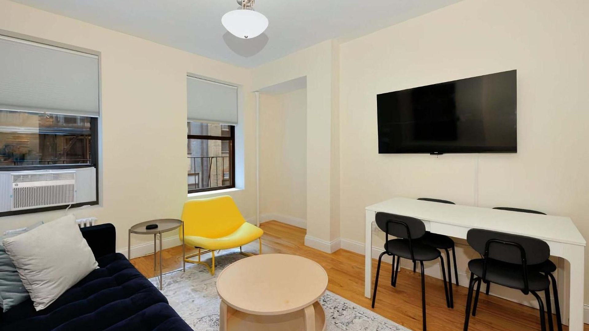 Apartment The Emerson Vibe 8742 *