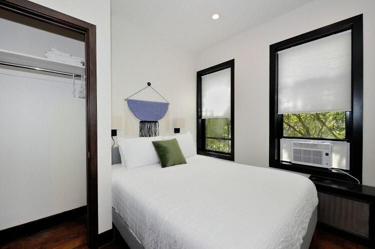 The Madison Vibe 8713 Apartment *
