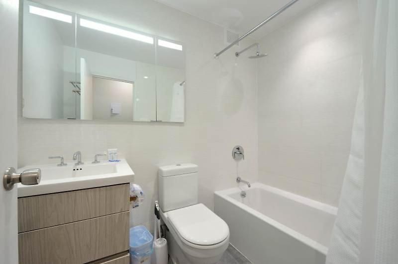 The Julian Ii Vibe 8749 Apartment *