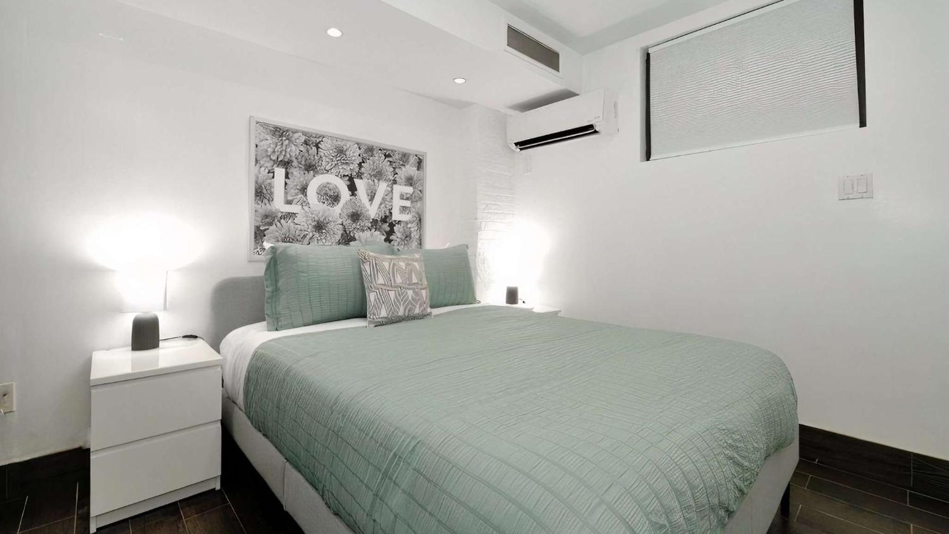 The Ideal X Vibe 8670 Apartment New York