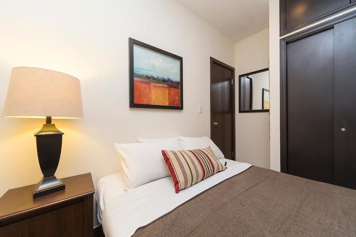The Ideal V Vibe 8564 Apartment