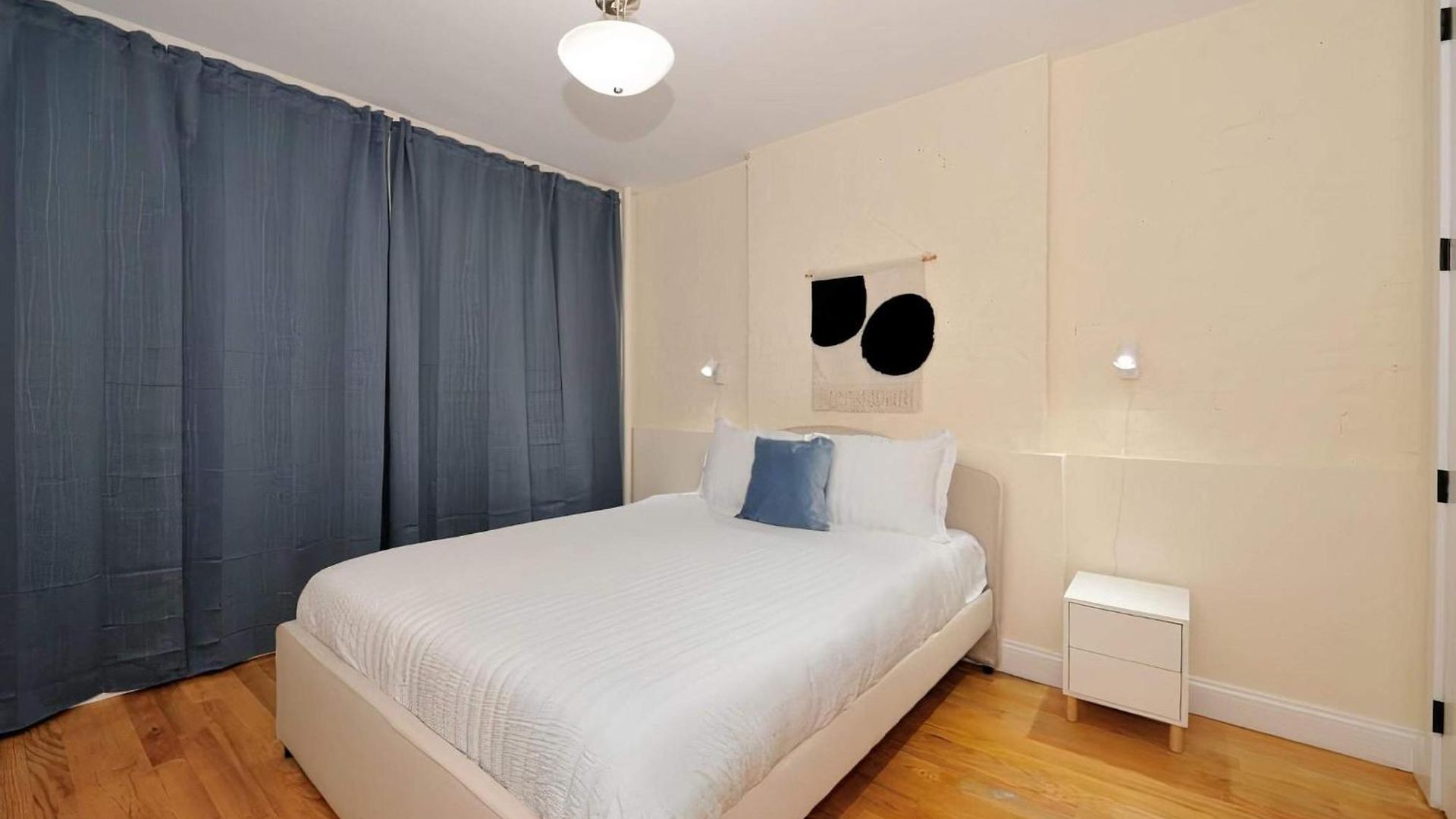 Apartment The Emerson Vibe 8742 *
