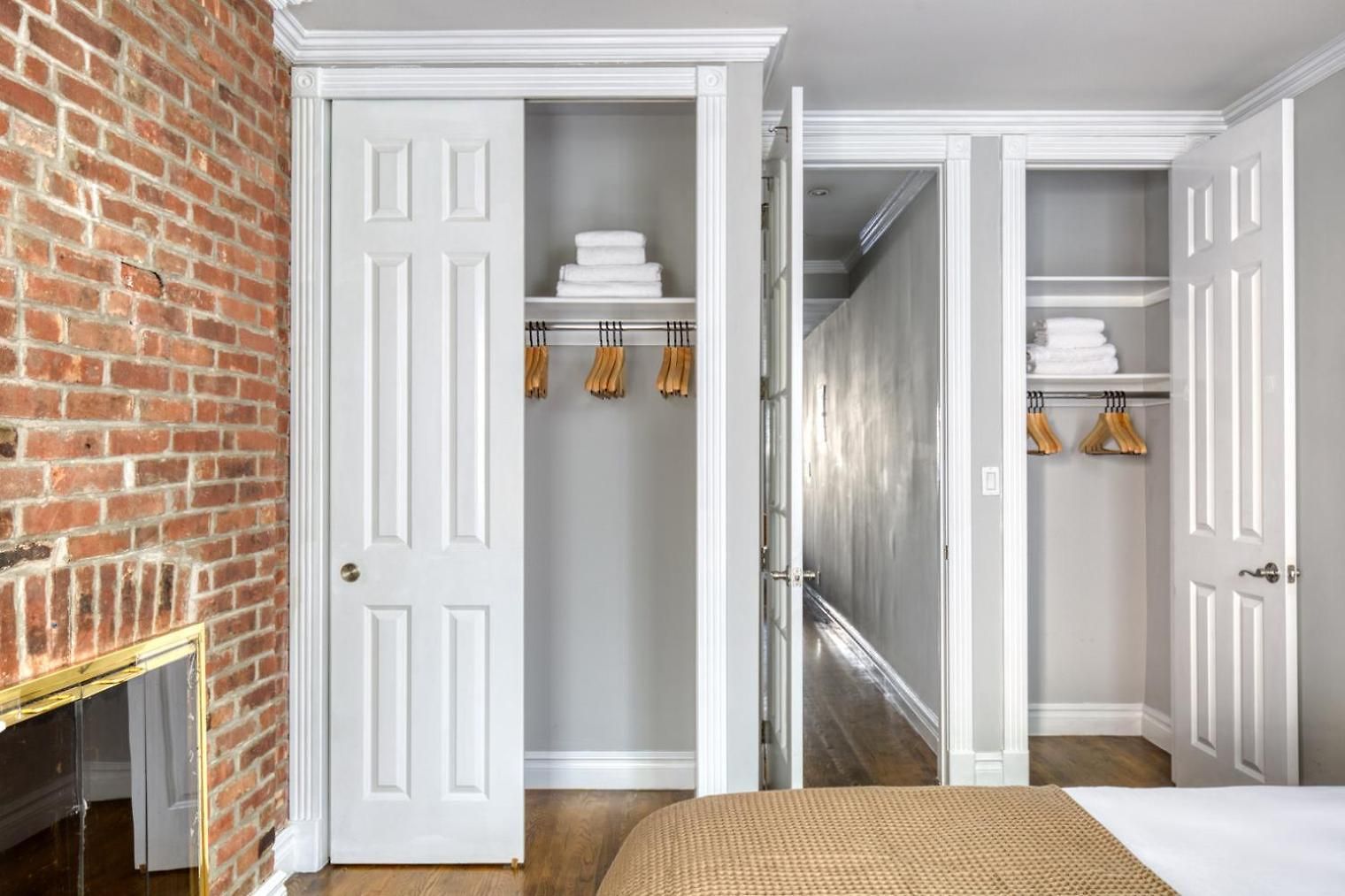 East Village 2br W Wd Nr Restaurants Nyc-954 Apartment New York