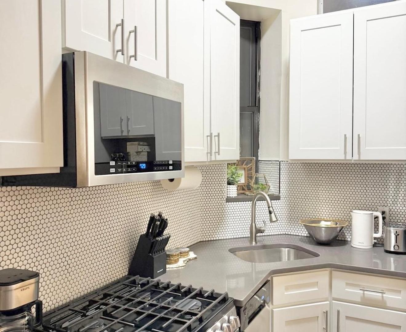 Gorgeous 2 Bedroom 2 Baths Nyc Oasis *