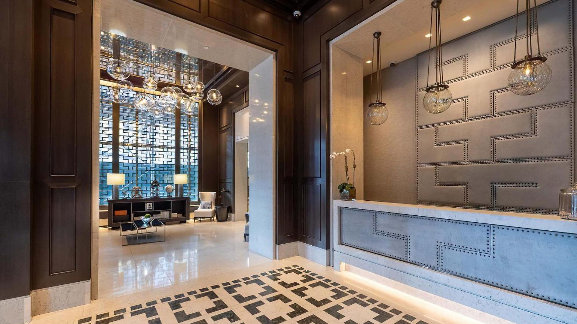 Apartment Luxury With Gym & Pool *