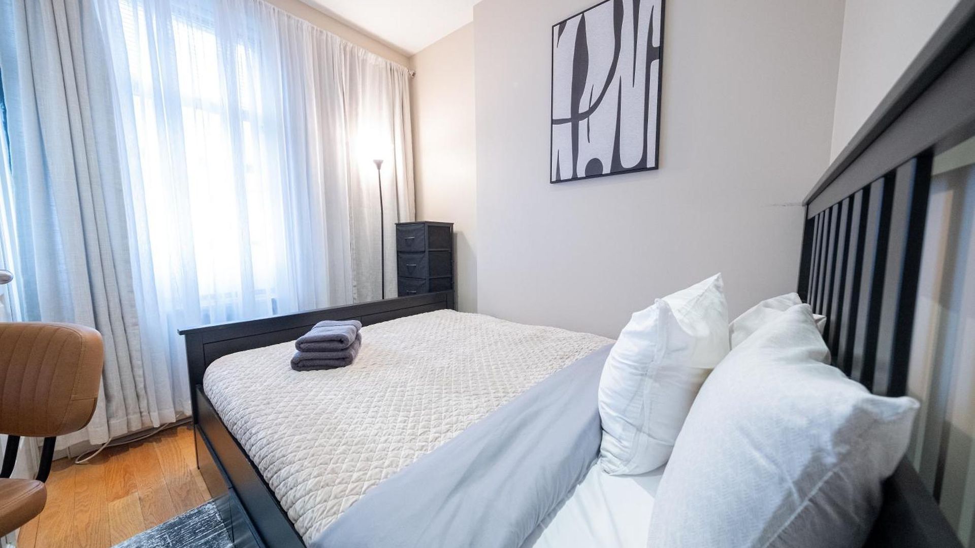 Apartment Comfy 2 Bedroom On Park West
