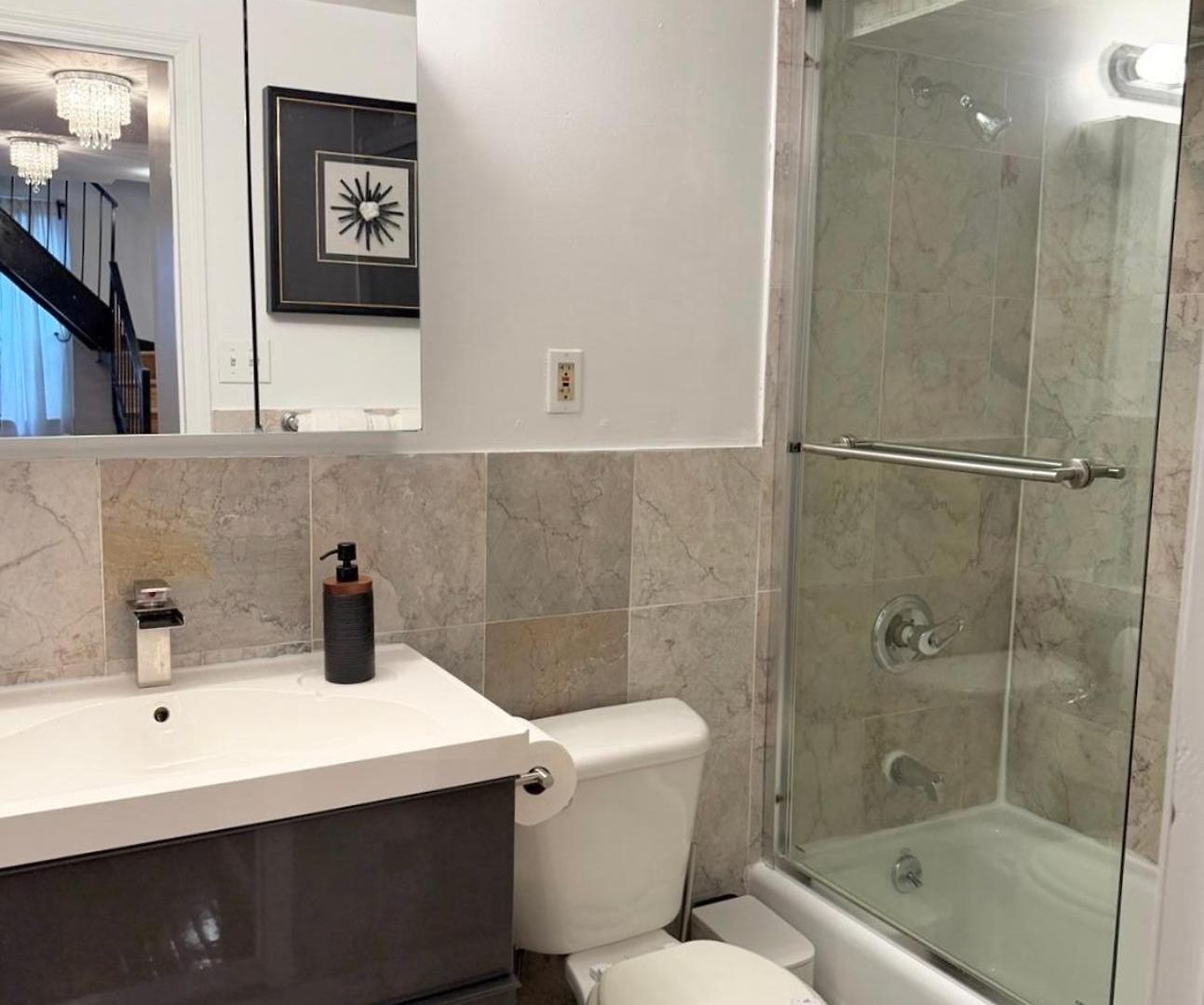 Gorgeous 2 Bedroom 2 Baths Nyc Oasis Apartment