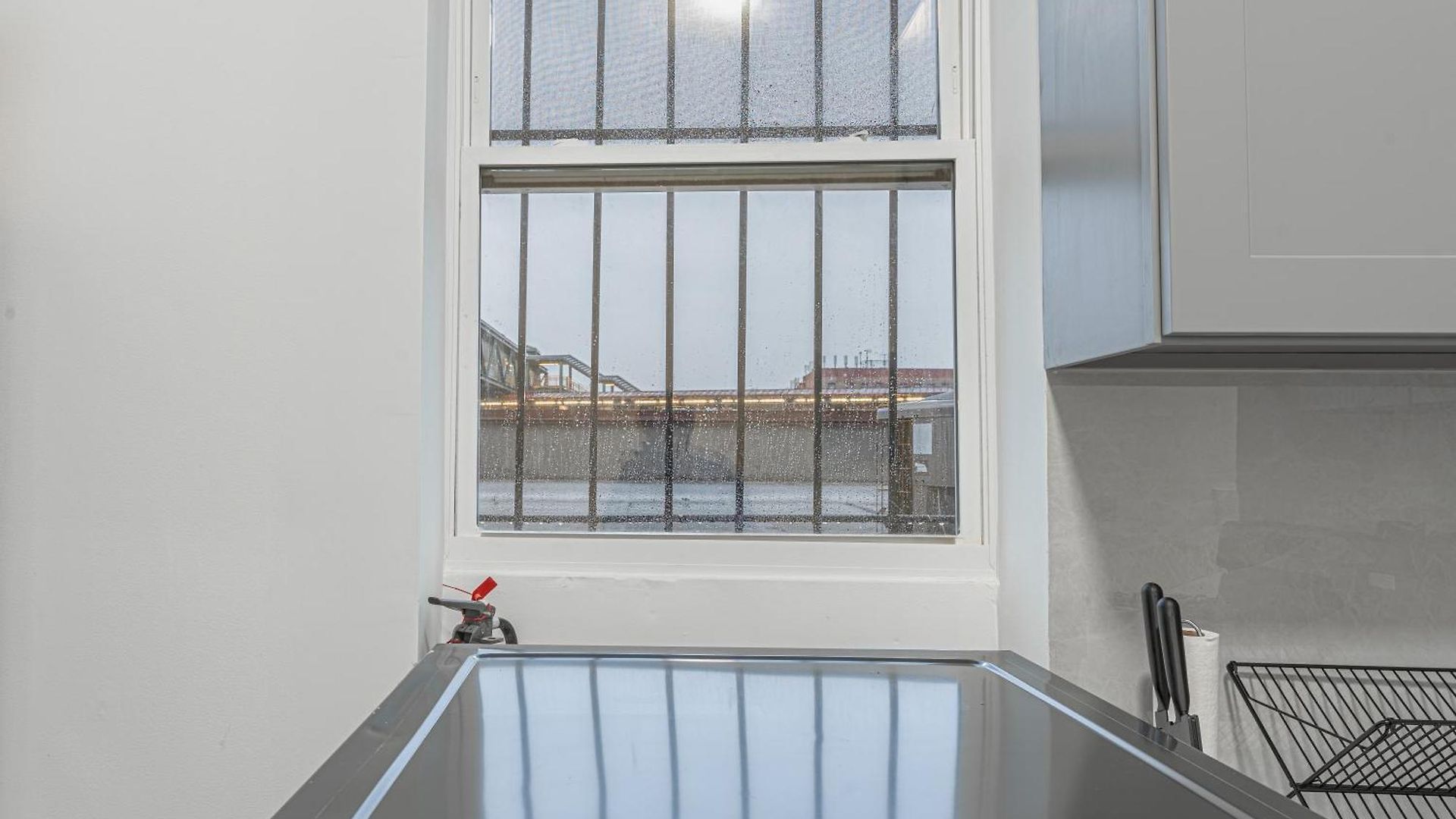 Modern 2br Retreat With Washer & Dryer - Near Subway & Lga Apartment New York