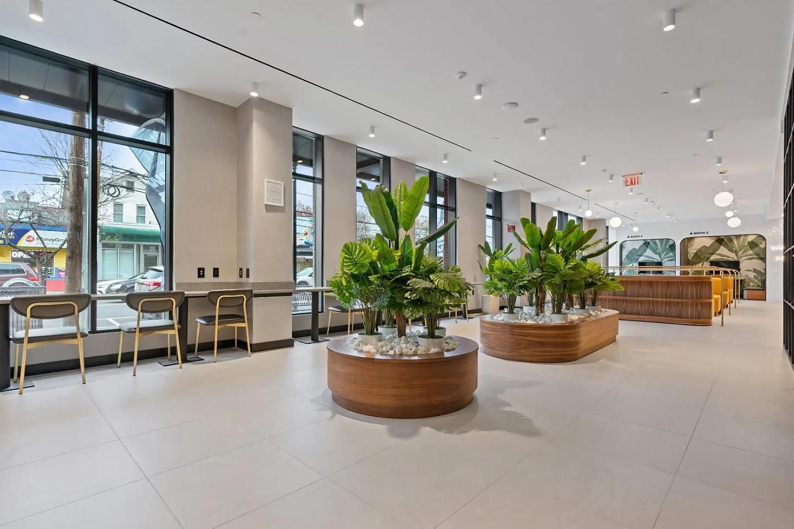 Landing Modern 2Bd Rooftop Lounge Gym *