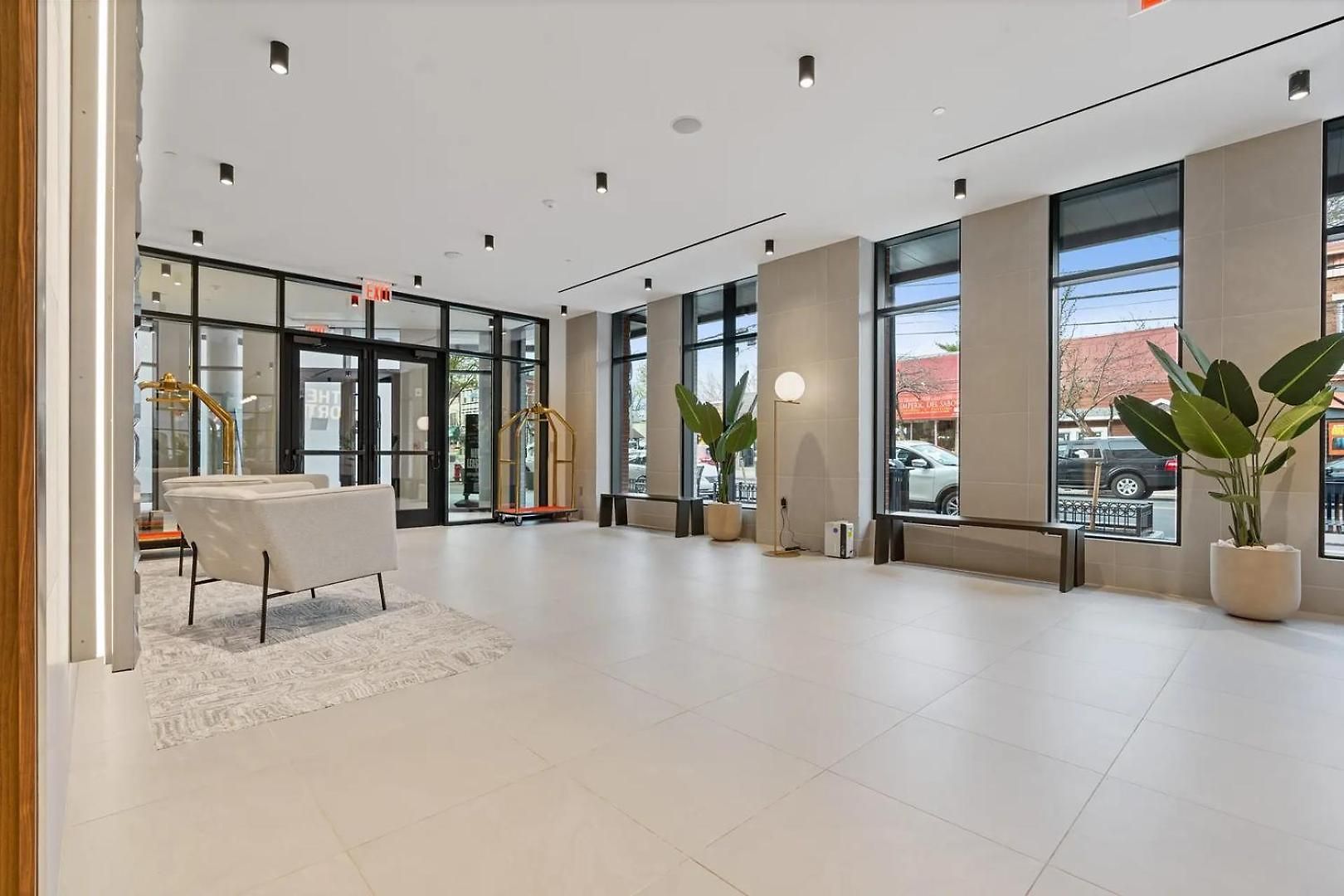 Landing Modern 2Bd Rooftop Lounge Gym *