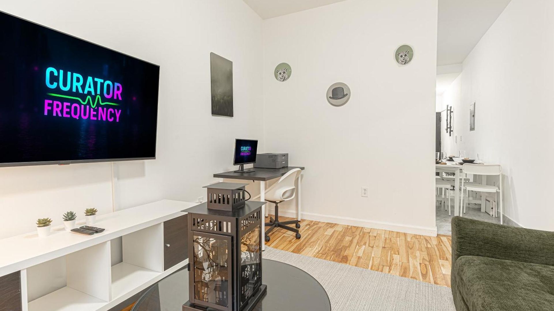Modern 2br Retreat With Washer & Dryer - Near Subway & Lga New York