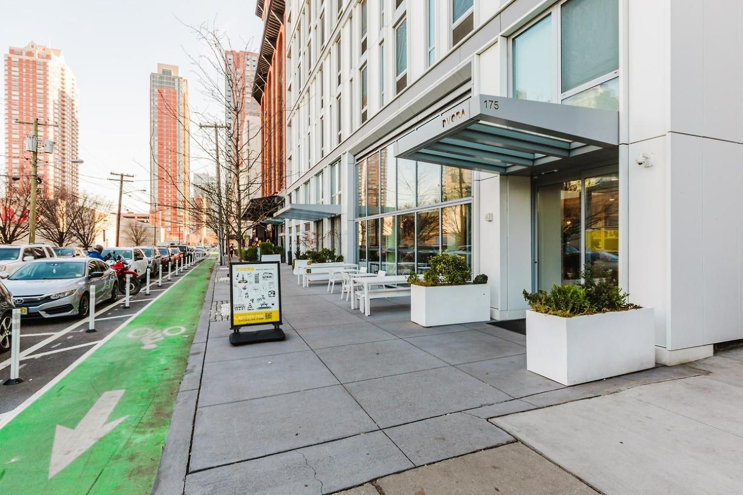 Blueground Jersey Ev Charging Nr Park Nyc-1687 Apartment