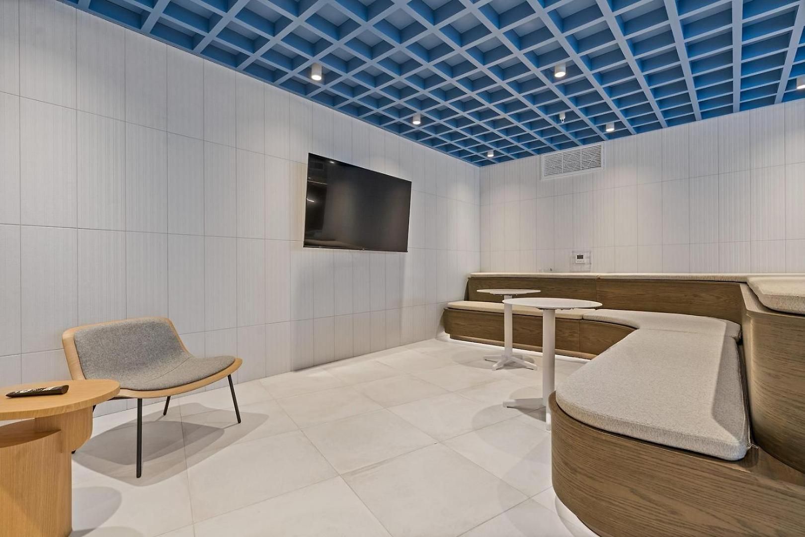 Landing Modern 2Bd Rooftop Lounge Gym Apartment