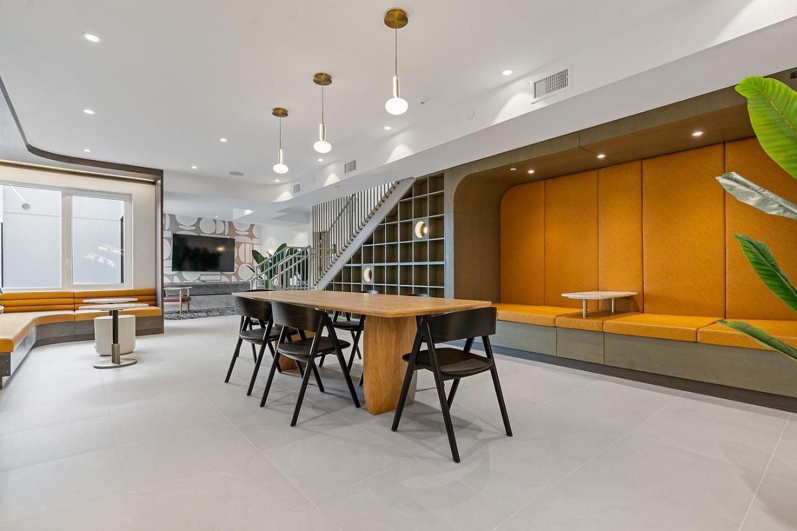Landing Modern 2Bd Rooftop Lounge Gym Apartment