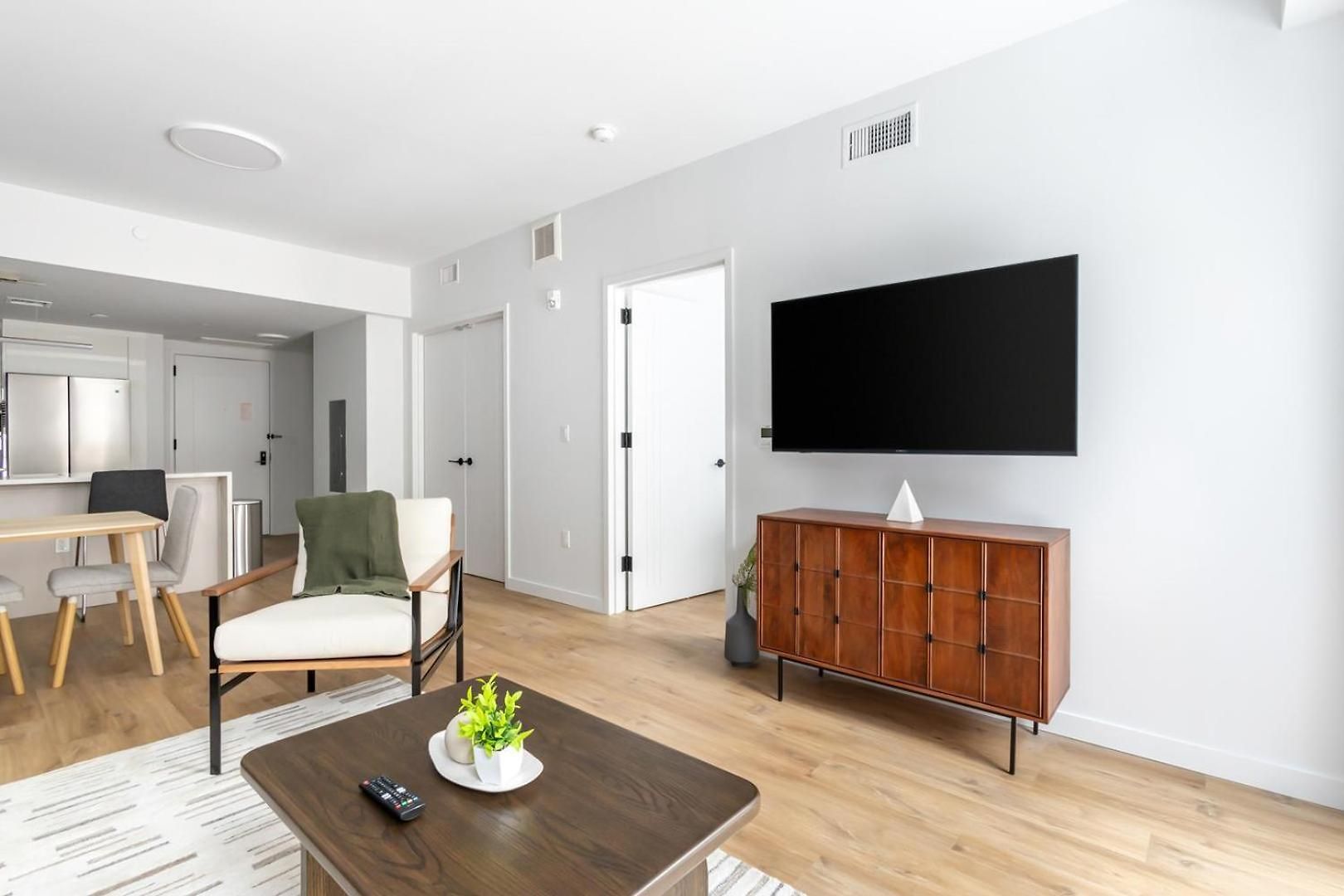 Apartment Landing Modern 2Bd Rooftop Lounge Gym *