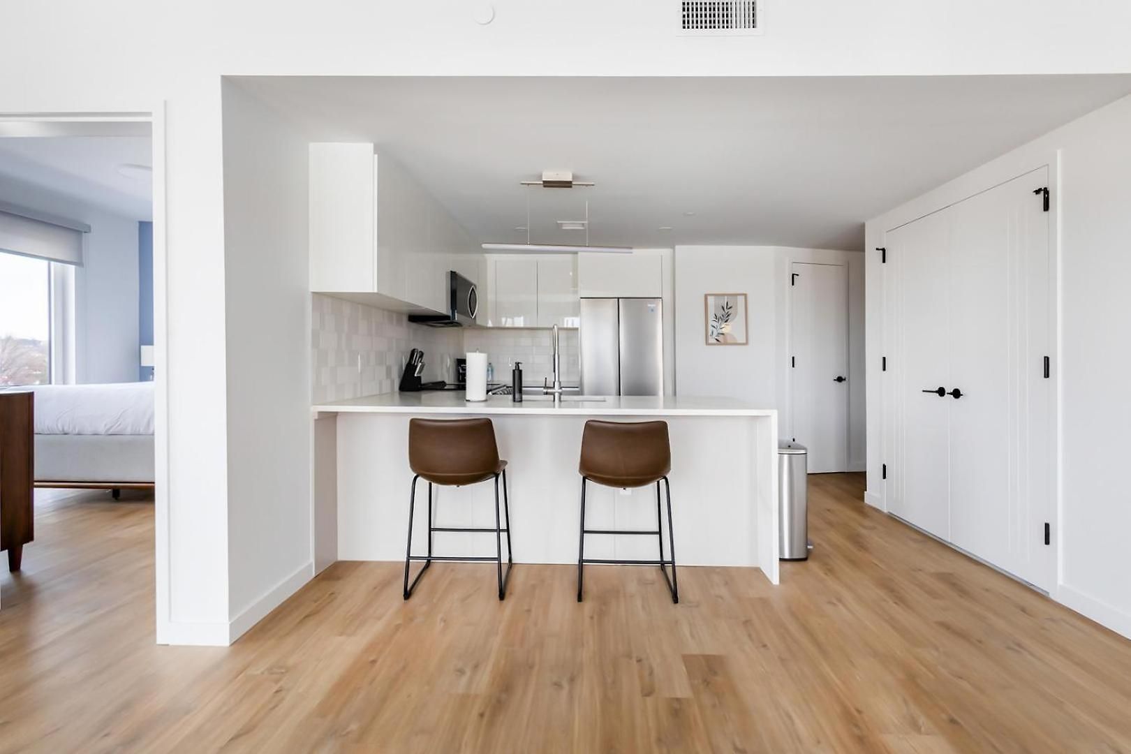 Apartment Landing Modern 2Bd Rooftop Lounge Gym *