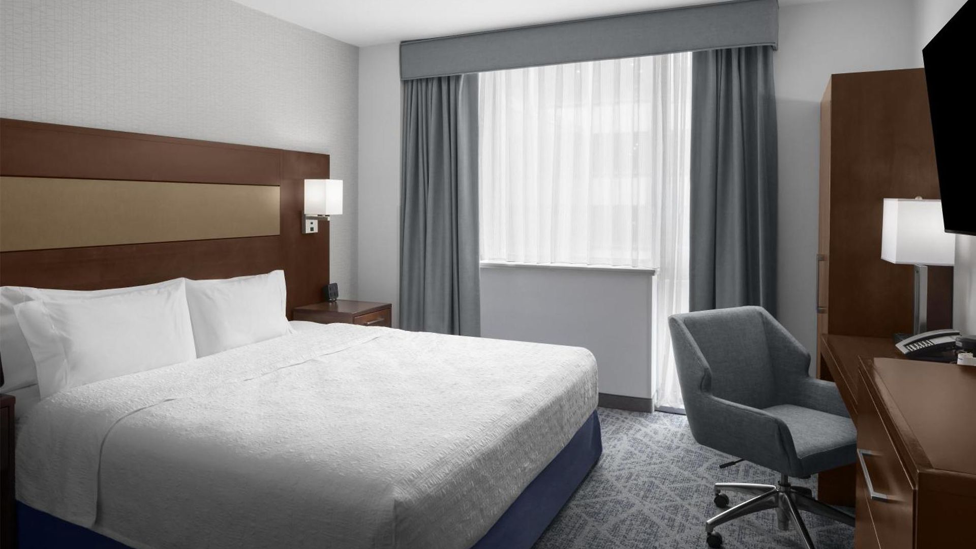Hotel Hampton Manhattan Grand 3*