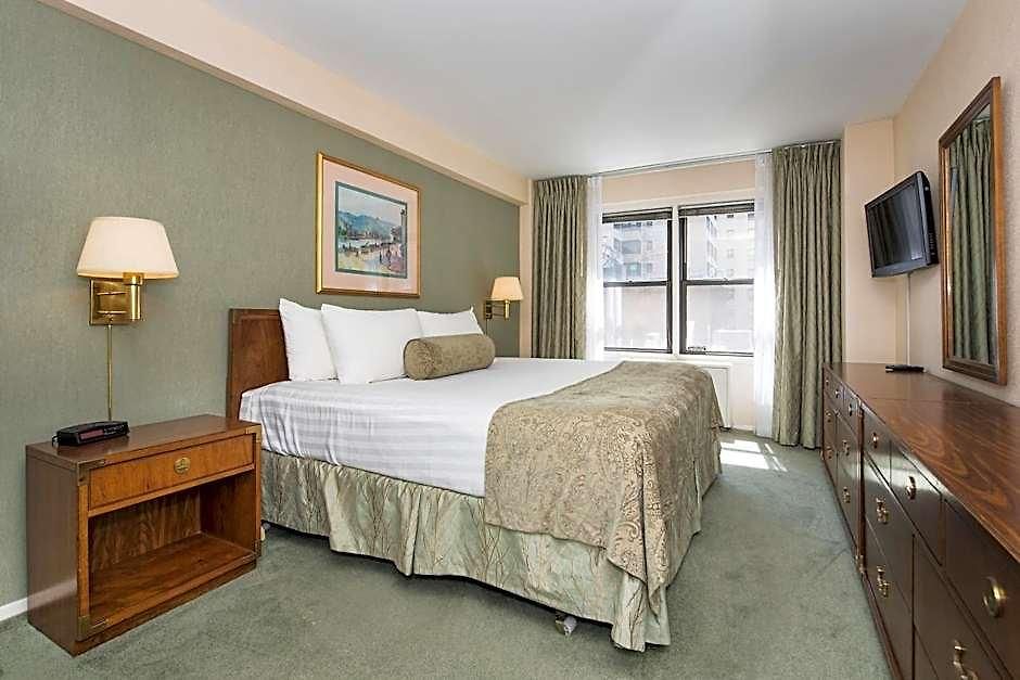 Murray Hill East - Extended Apartment *